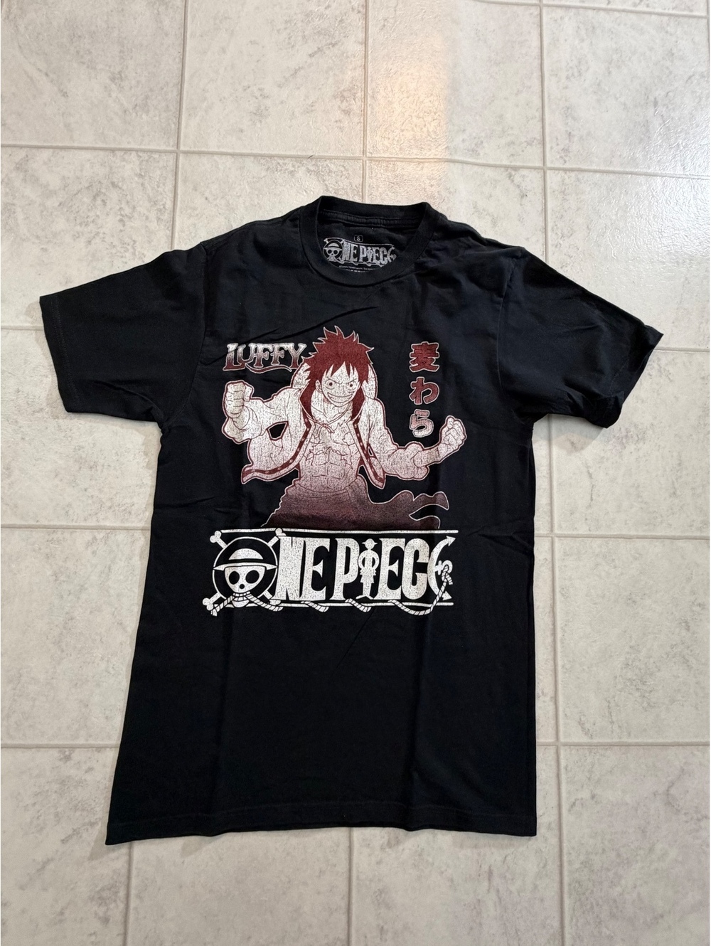 One Piece Black Graphic T Shirt Size S